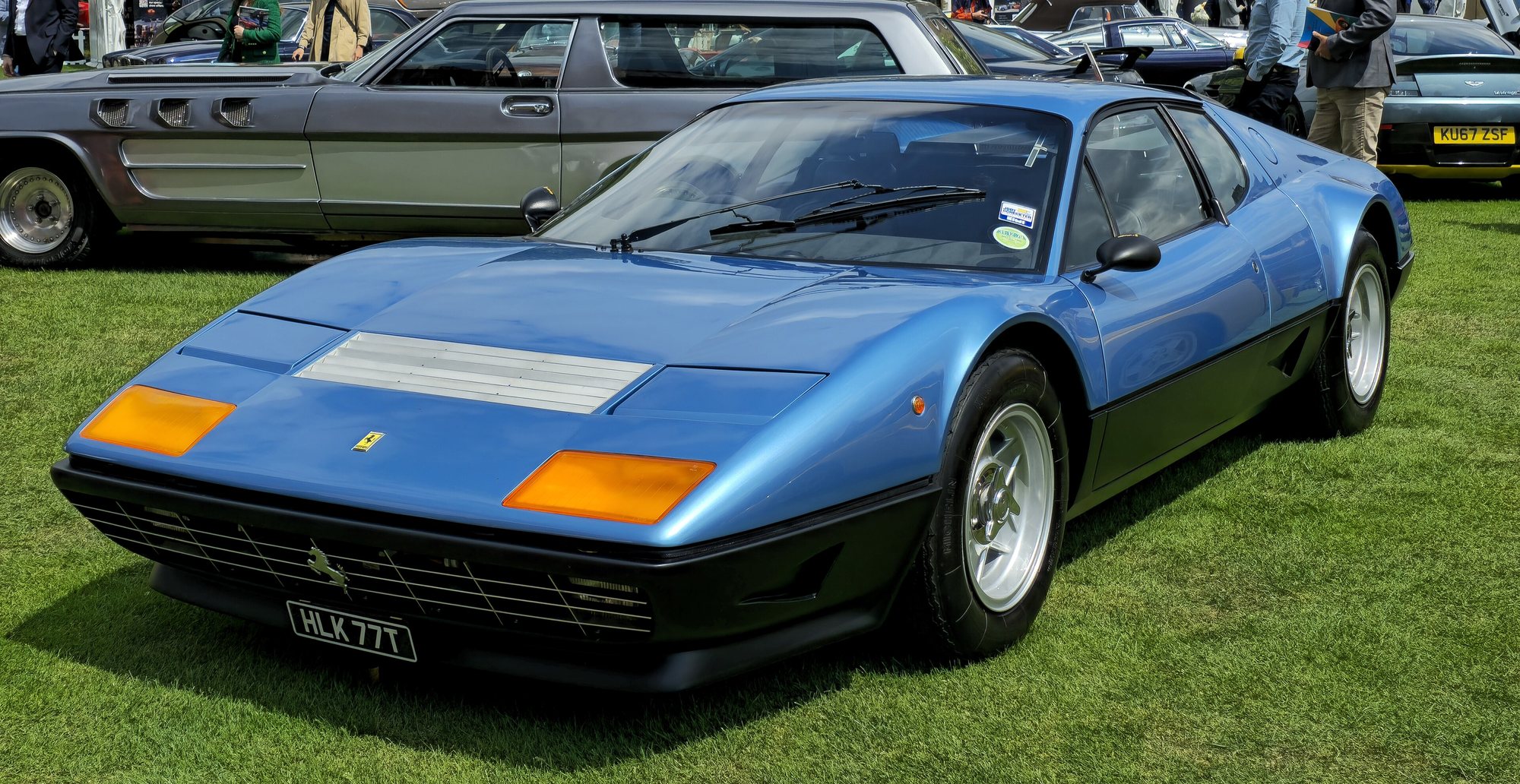 Ferrari 512 BB (1979 shown) — model reference photograph / 車種の参考イメージ
