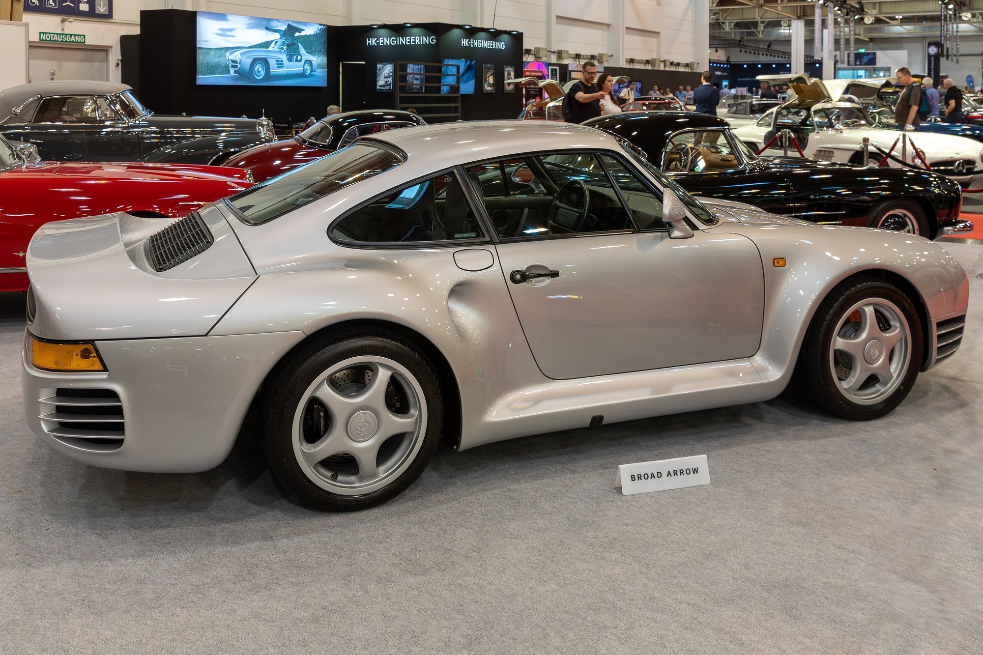 Porsche 959 Komfort — model reference photograph / 車種の参考イメージ